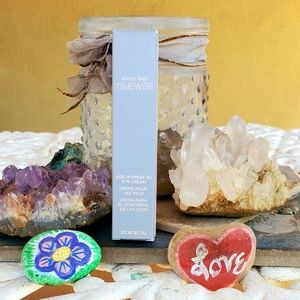 Mary Kay Timewise Age Minimizing 3D eye cream